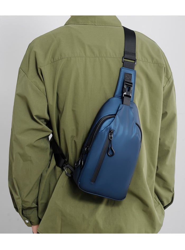 Last Day Promotion – 49% Off Waterproof Shoulder Bag
