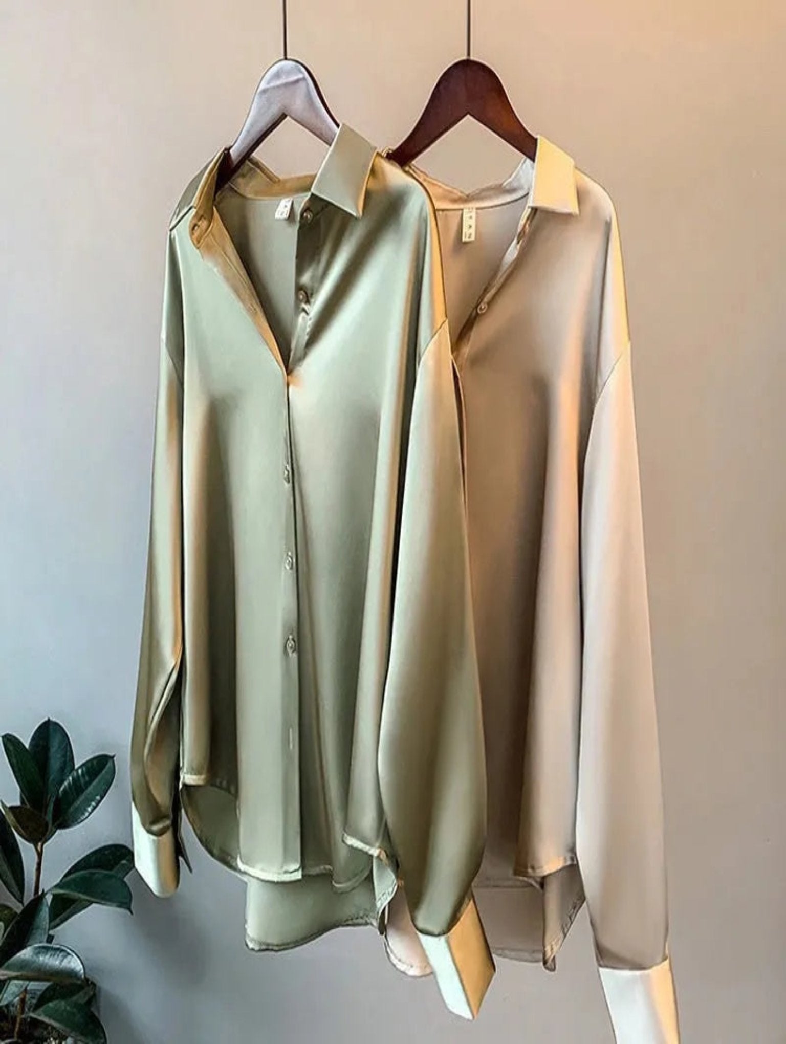 Anna | Satin Blouse