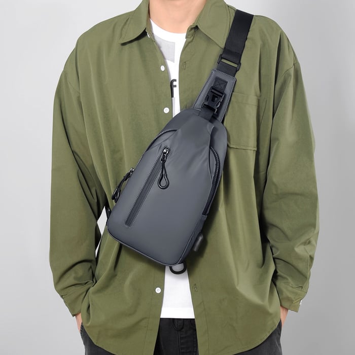 Last Day Promotion – 49% Off Waterproof Shoulder Bag