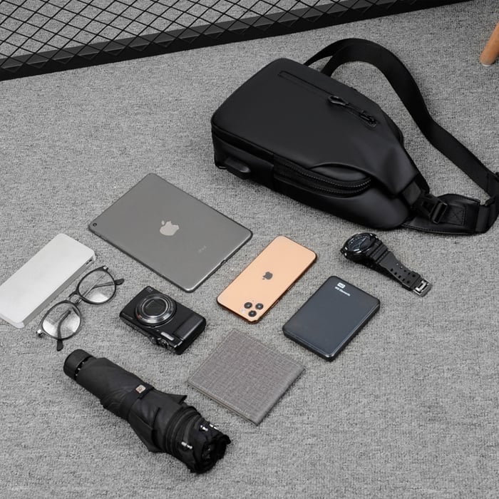 Last Day Promotion – 49% Off Waterproof Shoulder Bag
